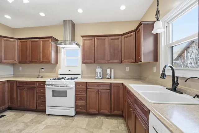 $275,000 | 11316 Us Highway, Romney, IN 47981