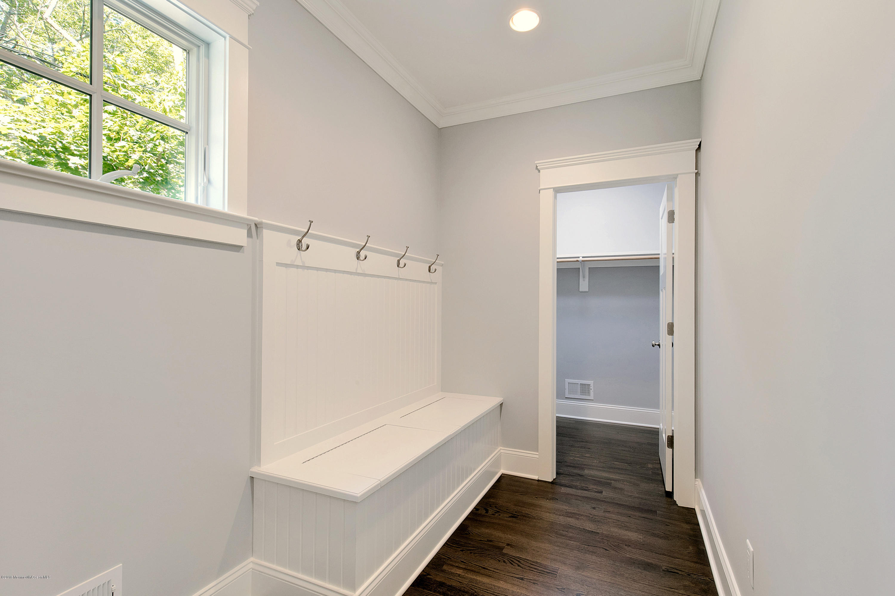 6 Clover Lane, Unit B Rumson, NJ 07760 - Photo 8 of 21 Mudroom