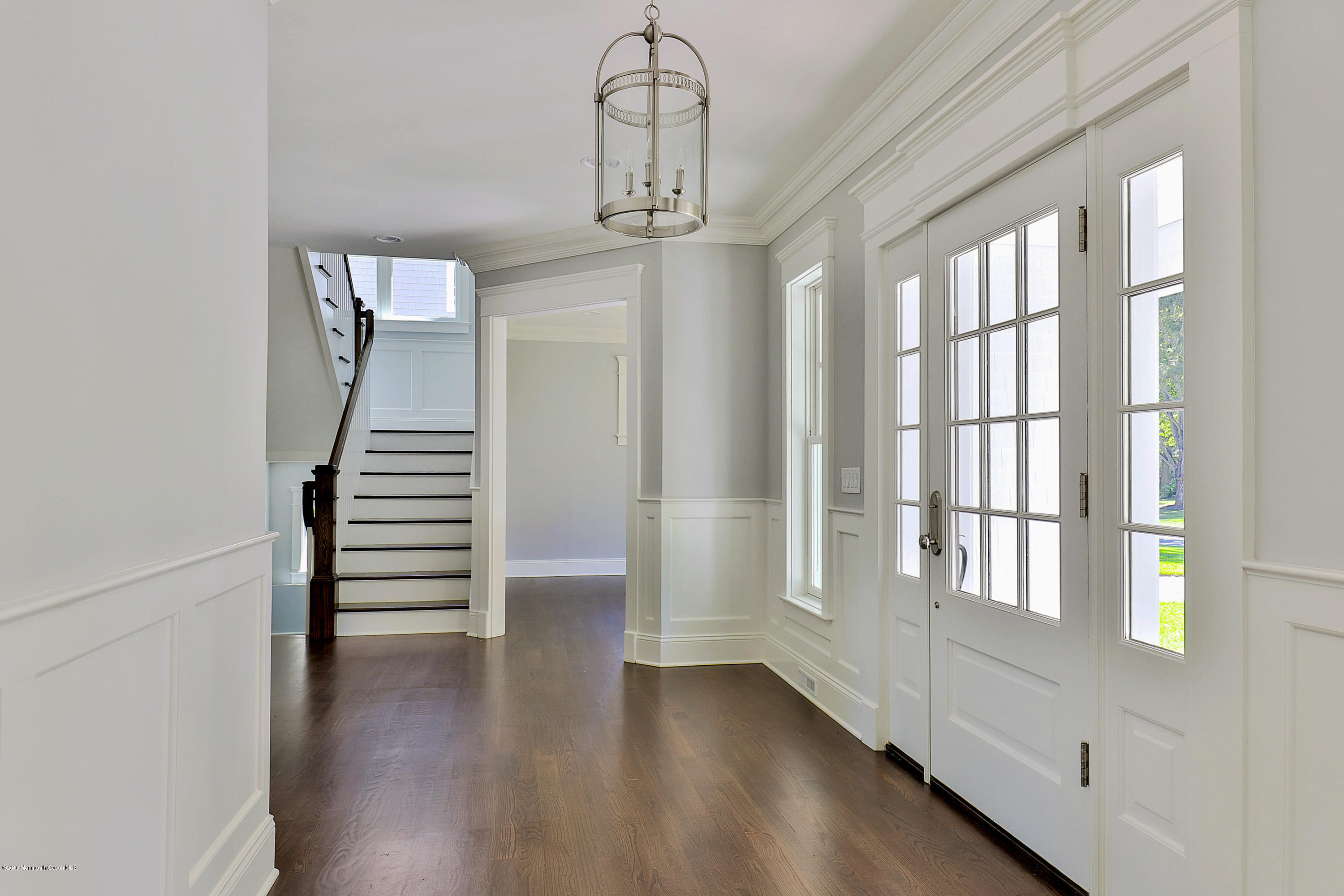 6 Clover Lane, Unit B Rumson, NJ 07760 - Photo 10 of 21 Foyer