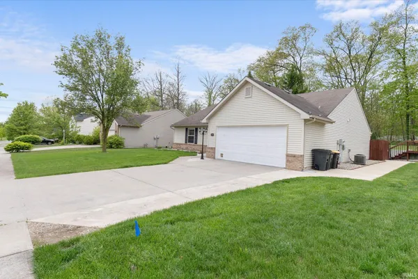 $277,500 | 8809 Eventer Trail, Fort Wayne, IN 46825