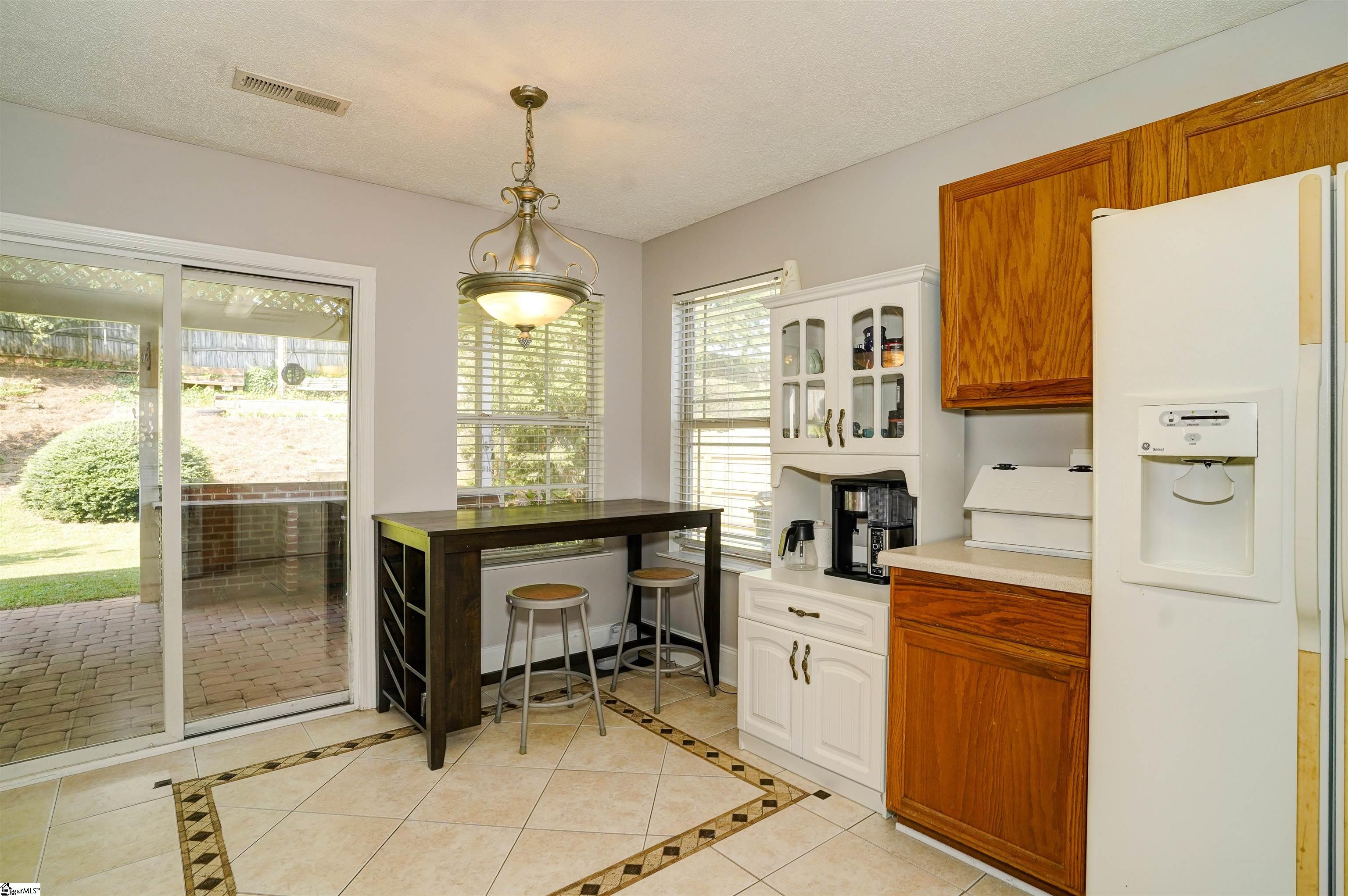105 Reedy River Way Greenville, SC 29605 - Photo 9 of 30 Gallery Image 9