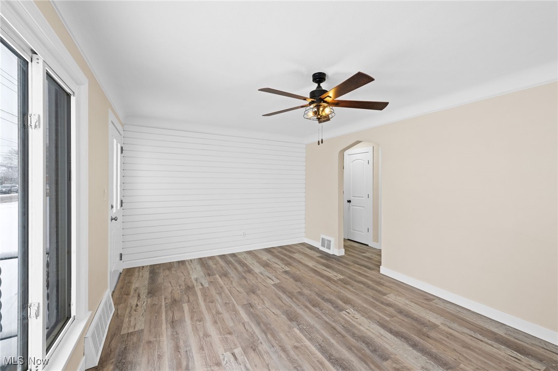 5797 Turney Road Cleveland, OH 44125 - Photo 6 of 25 Gallery Image 6