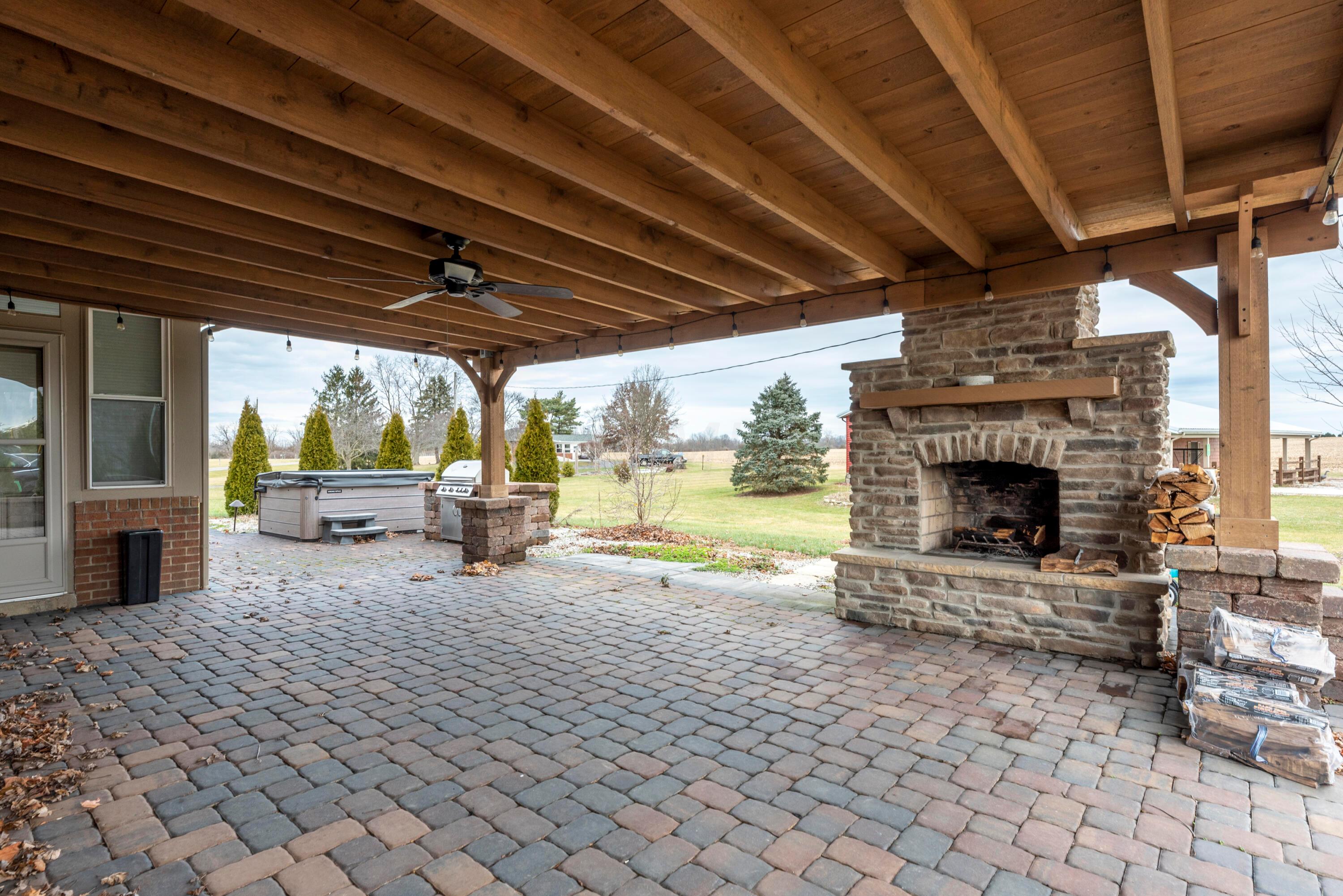 8900 Patterson Road Hilliard, OH 43026 - Photo 9 of 54 MAR_8976
