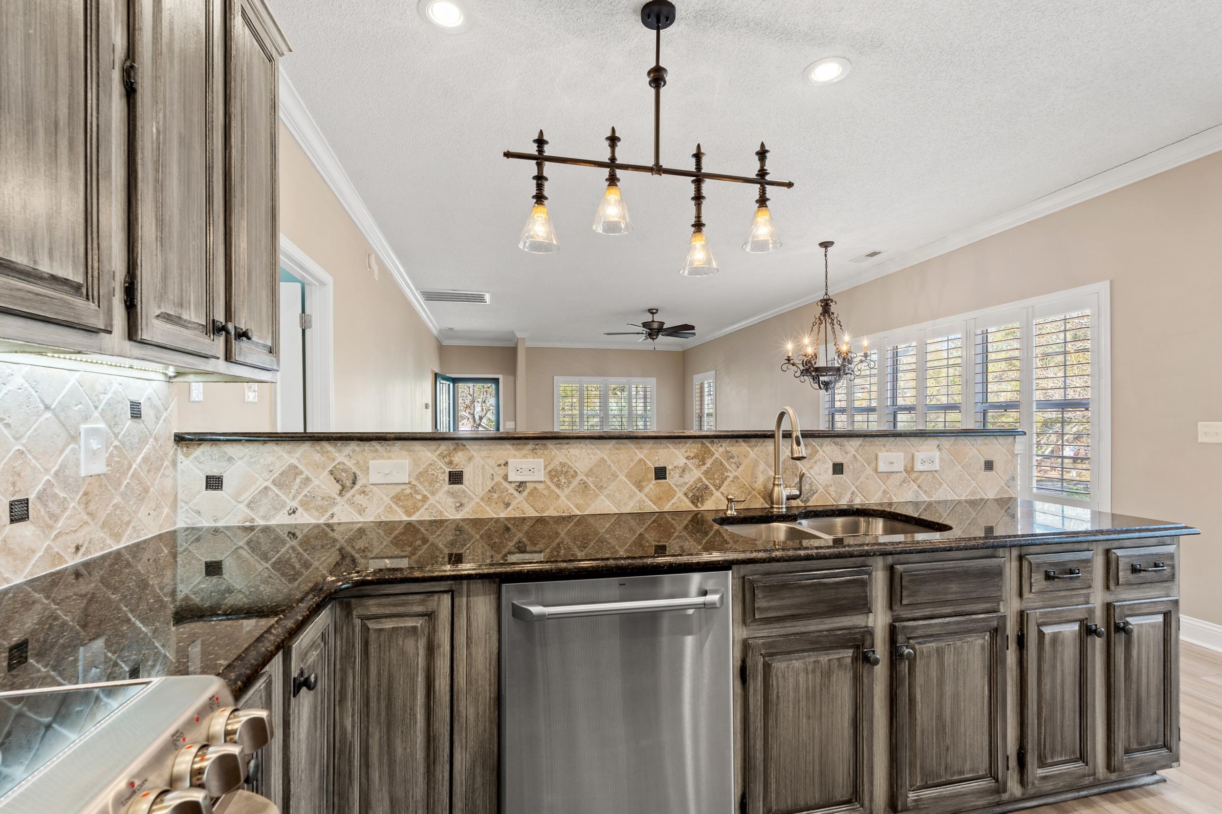 1019 Hickory Drive Surfside Beach, SC 29575 - Photo 12 of 39