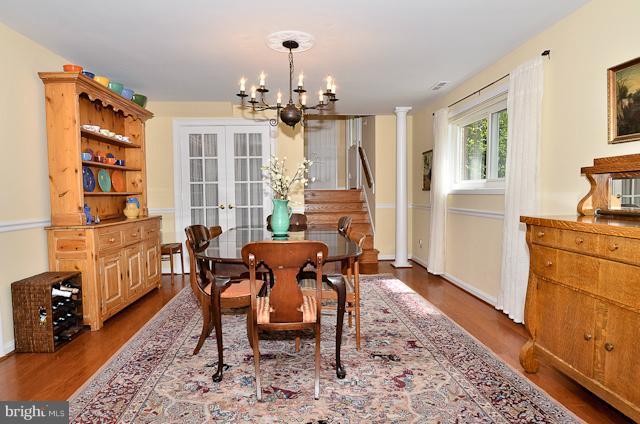 7200 Homestead Place Springfield, VA 22151 - Photo 8 of 25 Dining Room