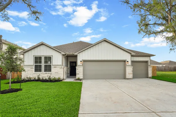 $316,900 | 2513 Carey Smith Boulevard, Bay City, TX 77414