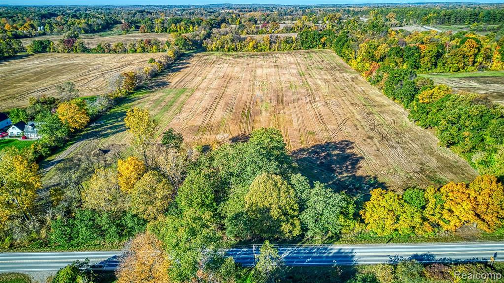 72643 Fisher Road Romeo, MI 48065 - Photo 2 of 7 Gallery Image 2