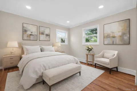 $699,000 | 15 Lindsay Street, Huntington, NY 11743