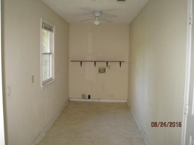 1256 Hamlin Road Lizella, GA 31052 - Photo 7 of 15 an empty room with windows