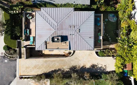 $4,195,000 | 31953 10th Avenue, Laguna Beach, CA 92651