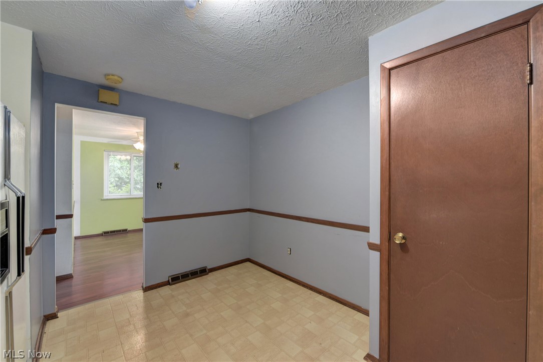 14461 Triskett Road Cleveland, OH 44111 - Photo 10 of 22 Gallery Image 10