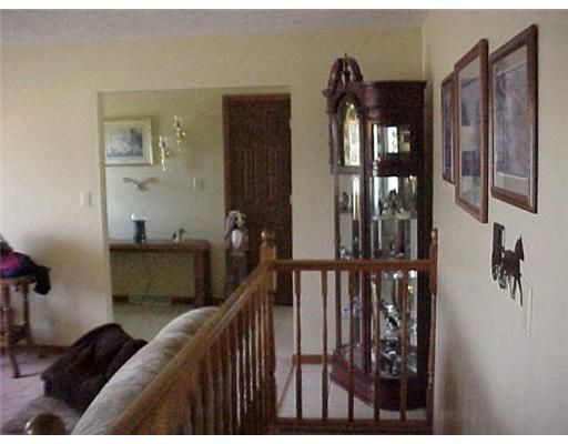 140 Kaider Road Uniontown, PA 15401 - Photo 13 of 18 Living Room.
