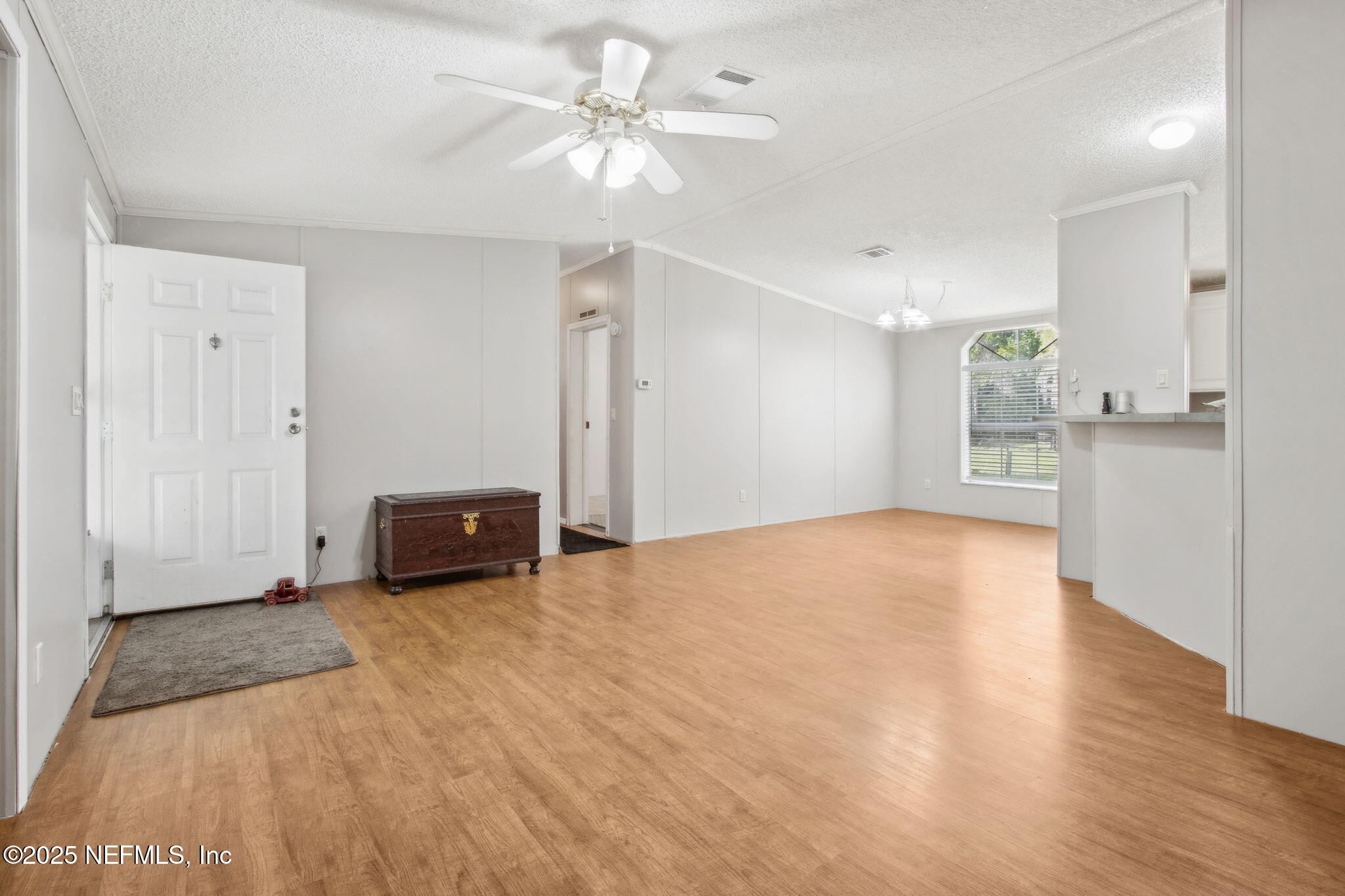 812 Jonathan Road Jacksonville, FL 32234 - Photo 9 of 57 17-web-or-mls-812 Johnathan Rd (49 of 69