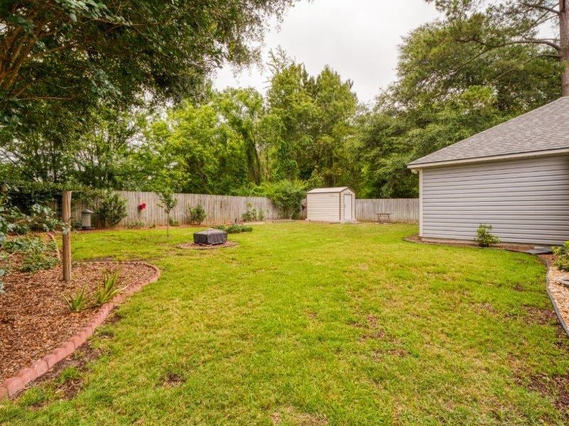 3949 Cutter Point Valdosta, GA 31605 - Photo 40 of 45 Gallery Image 40