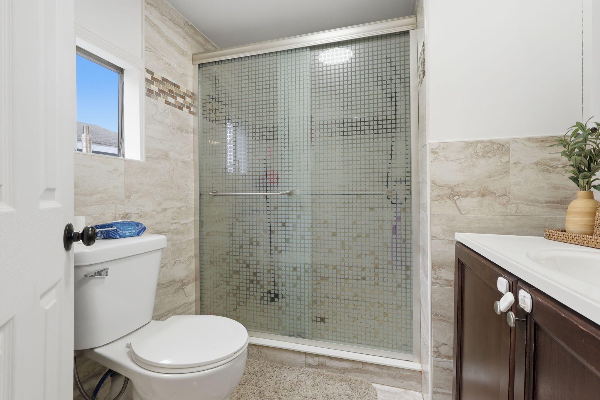 5691 East Coe Road Shepherd, MI 48883 - Photo 11 of 25 19-web-or-mls-015_2z6a7754 colin gipson-