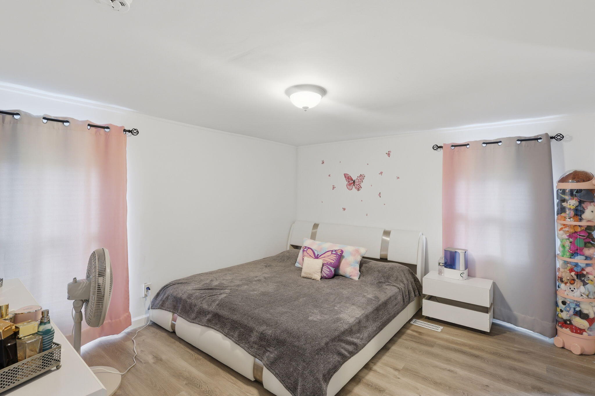 5691 East Coe Road Shepherd, MI 48883 - Photo 13 of 25 16-web-or-mls-012_2z6a7734 colin gipson-