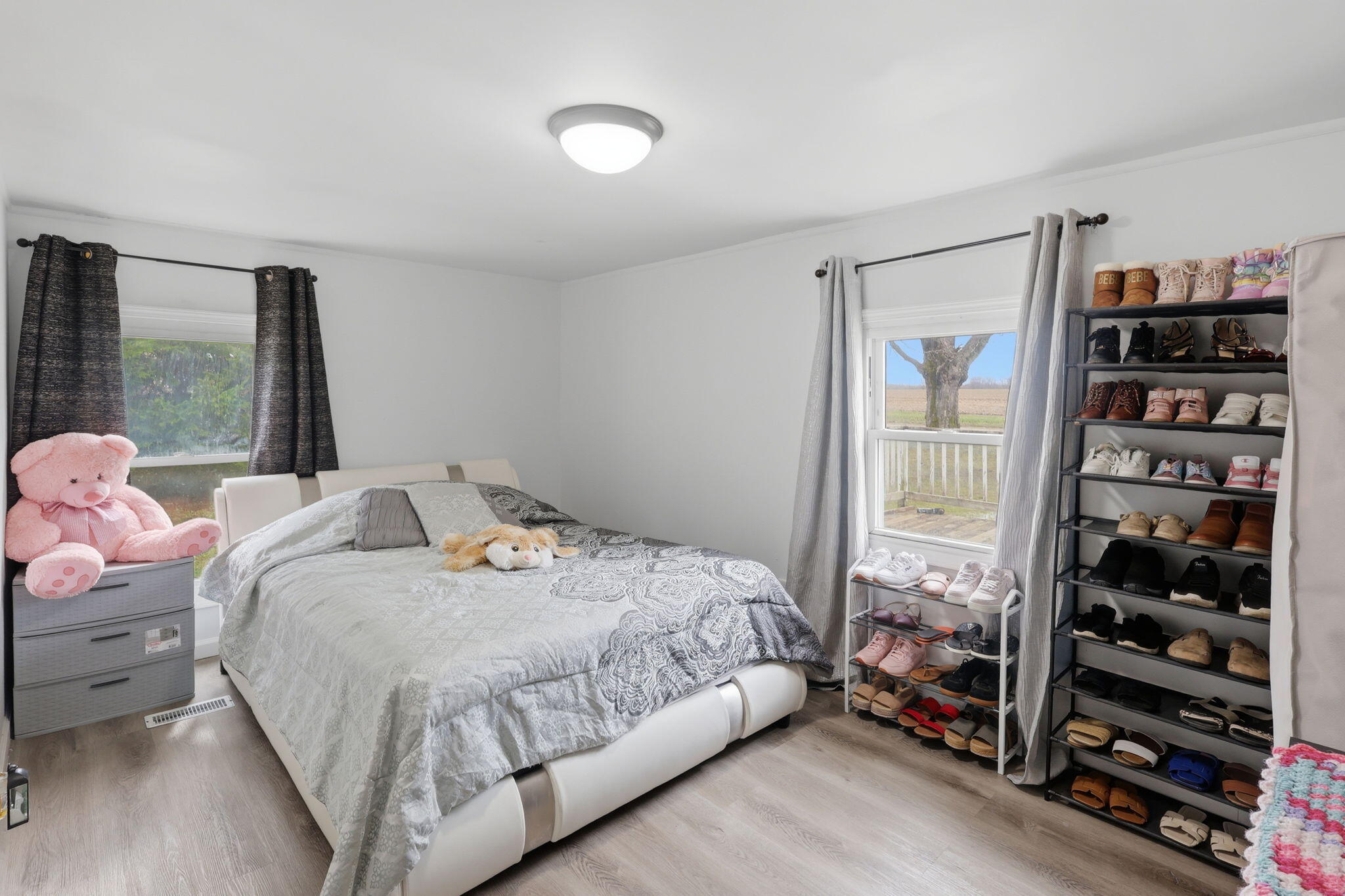 5691 East Coe Road Shepherd, MI 48883 - Photo 15 of 25 12-web-or-mls-008_2z6a7709 colin gipson-