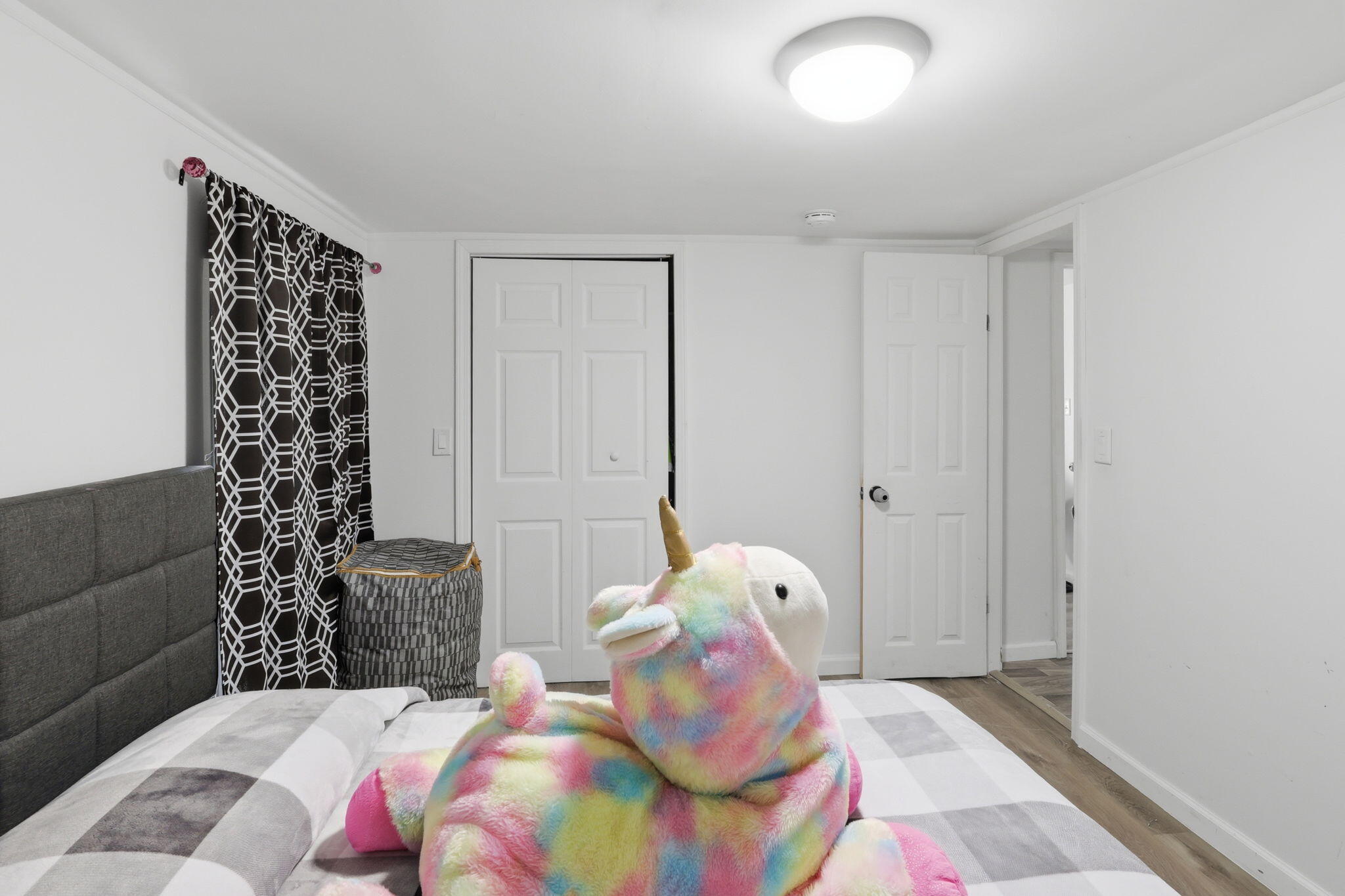 5691 East Coe Road Shepherd, MI 48883 - Photo 18 of 25 15-web-or-mls-011_2z6a7724 colin gipson-