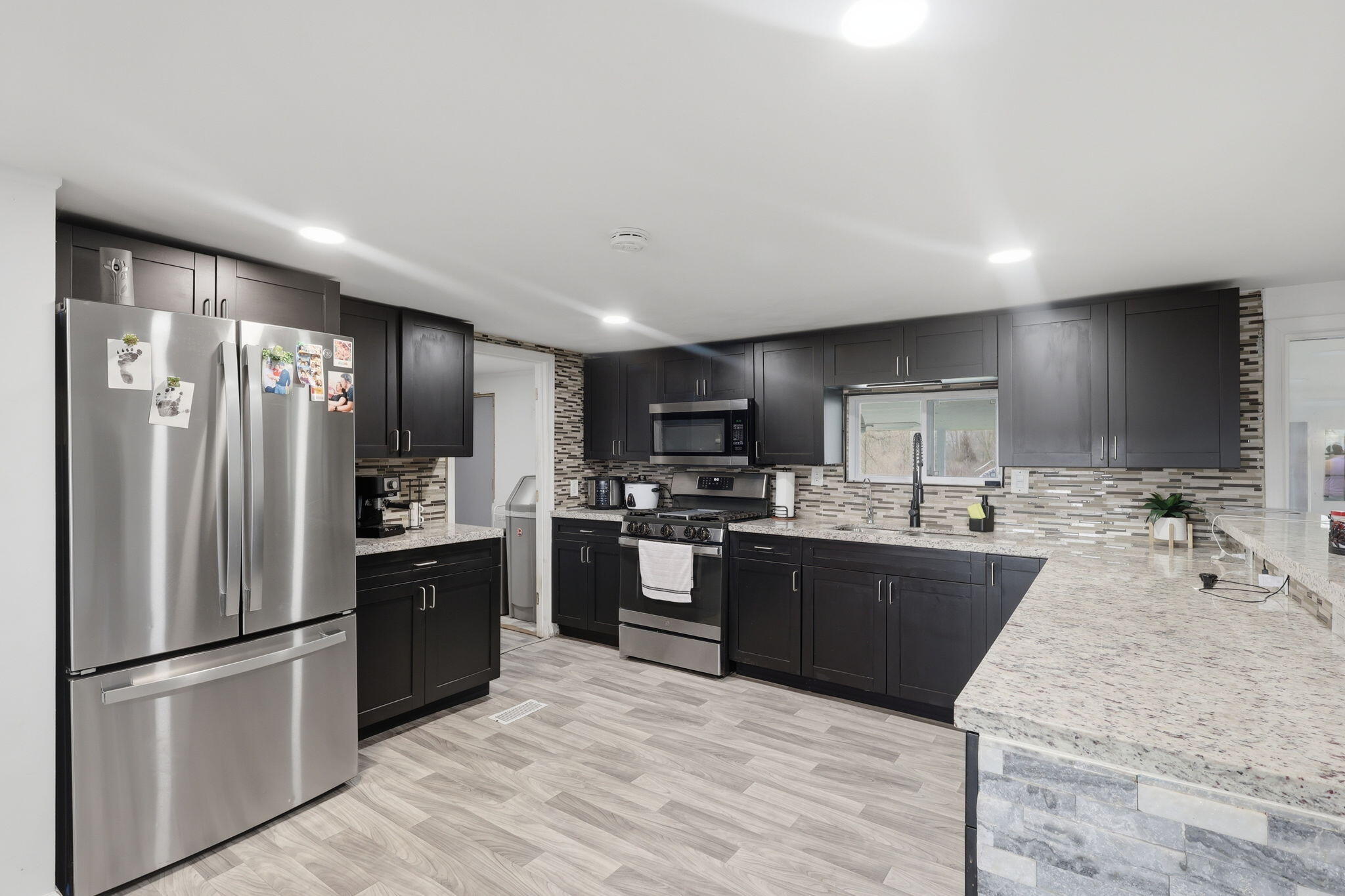 5691 East Coe Road Shepherd, MI 48883 - Photo 3 of 25 9-web-or-mls-005_2z6a7694 colin gipson-t