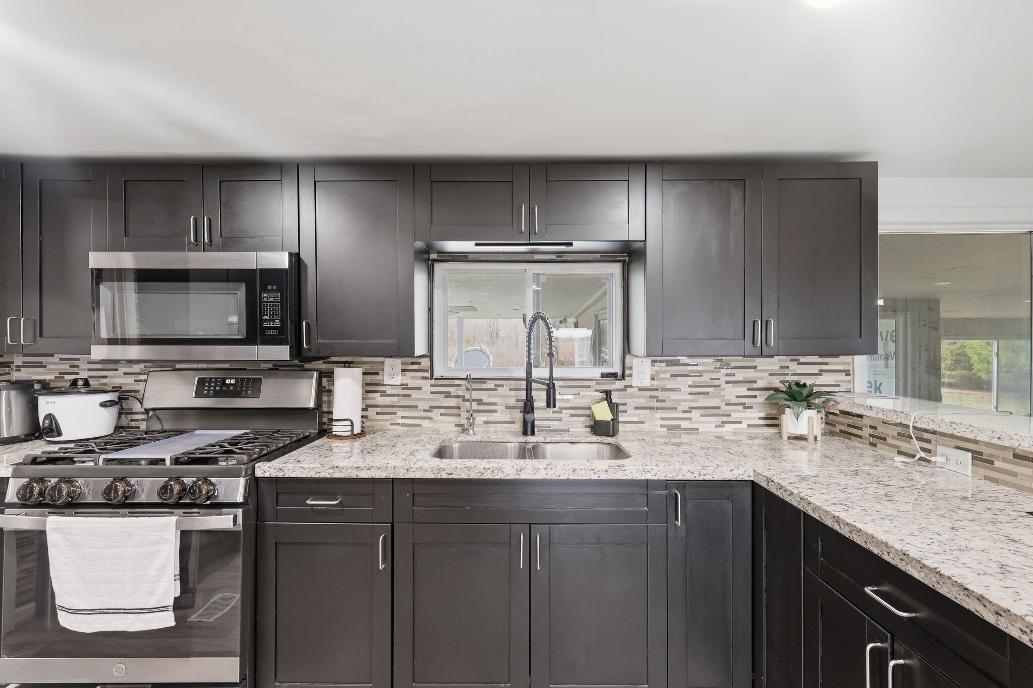 5691 East Coe Road Shepherd, MI 48883 - Photo 4 of 25 10-web-or-mls-006_2z6a7699 colin gipson-