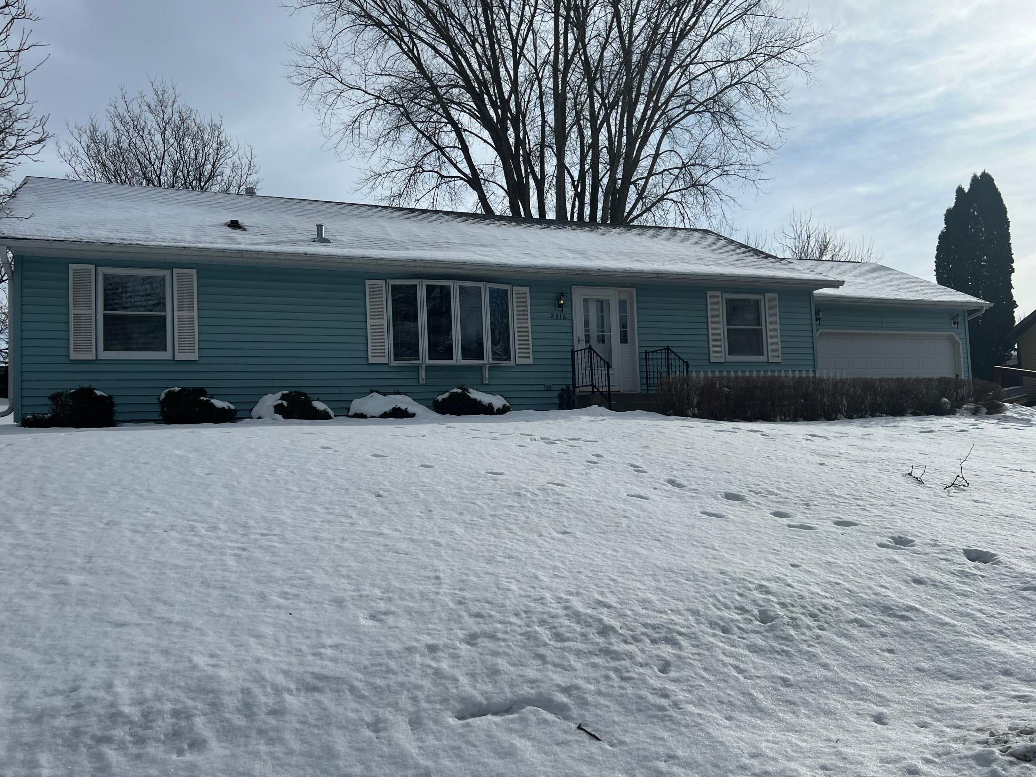 2316 Hallquist Avenue Red Wing, MN 55066 - Photo 10 of 44