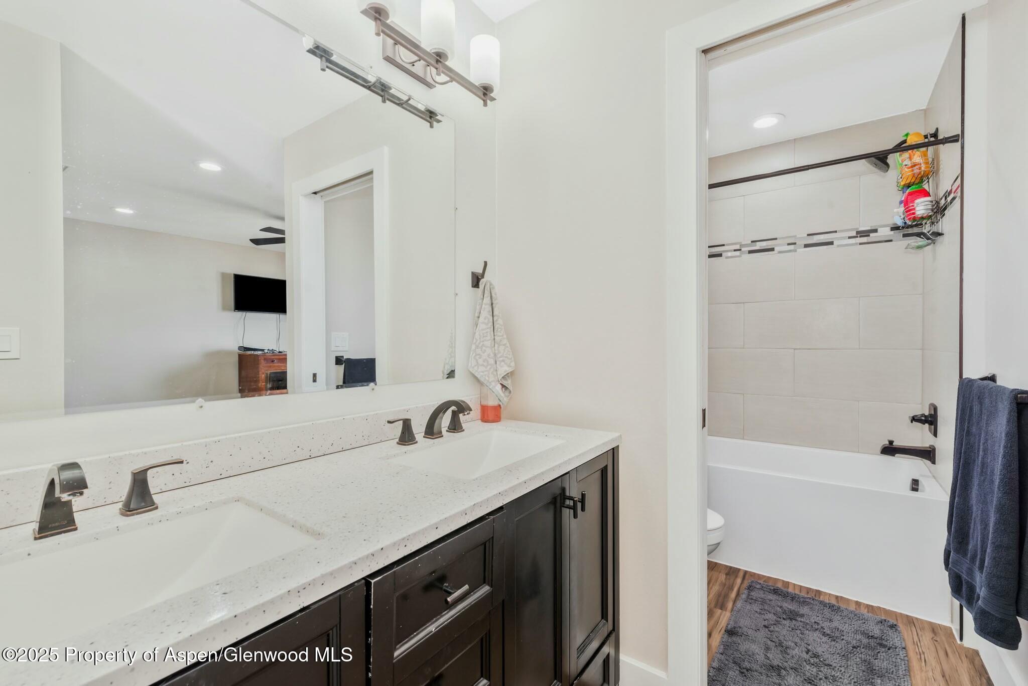 342 Lake View Road Hayden, CO 81639 - Photo 33 of 46 tempImageFvkXIn