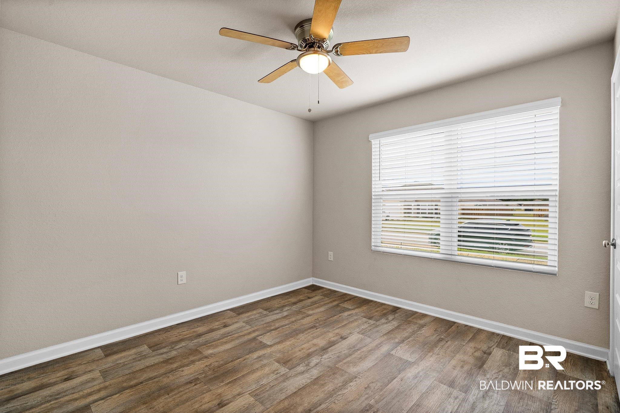 8040 Pickwick Dr. Foley, AL 36535 - Photo 4 of 18