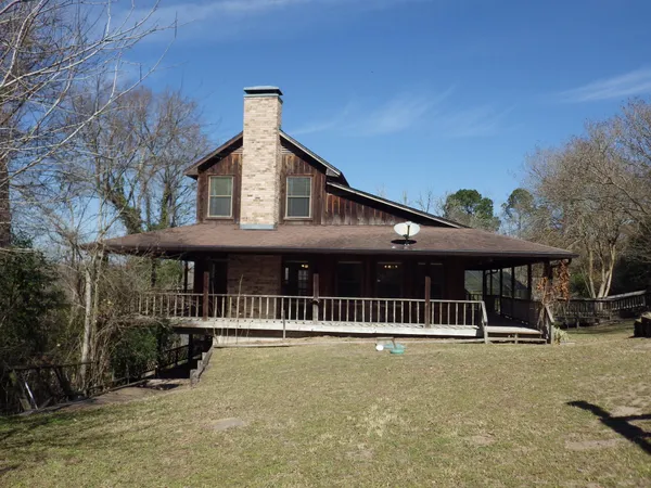 $199,900 | 17 South Lake Drive, Huntsville, TX 77320