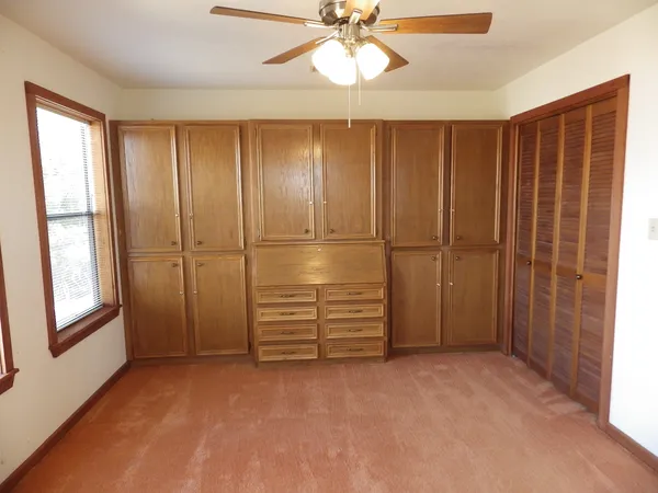 $199,900 | 17 South Lake Drive, Huntsville, TX 77320