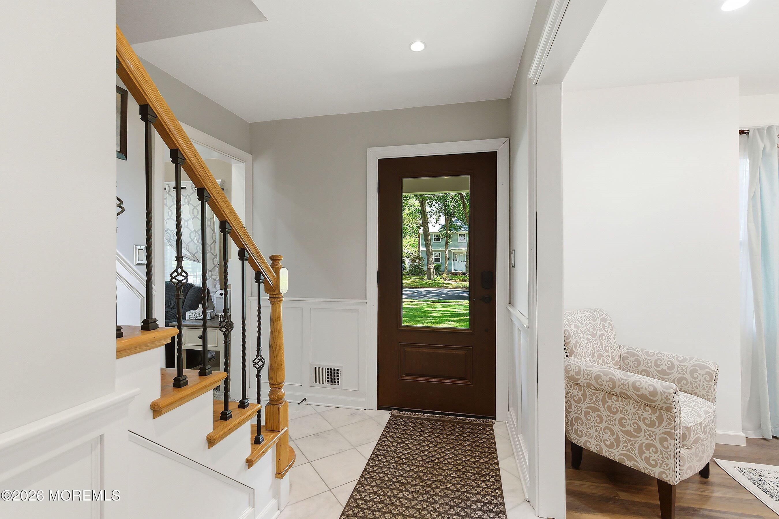 81 Salem Road Brick, NJ 08724 - Photo 6 of 31 07-Foyer 1B