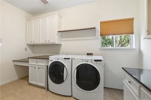 $369,000 | 2613 Leila Court, Bryan, TX 77802