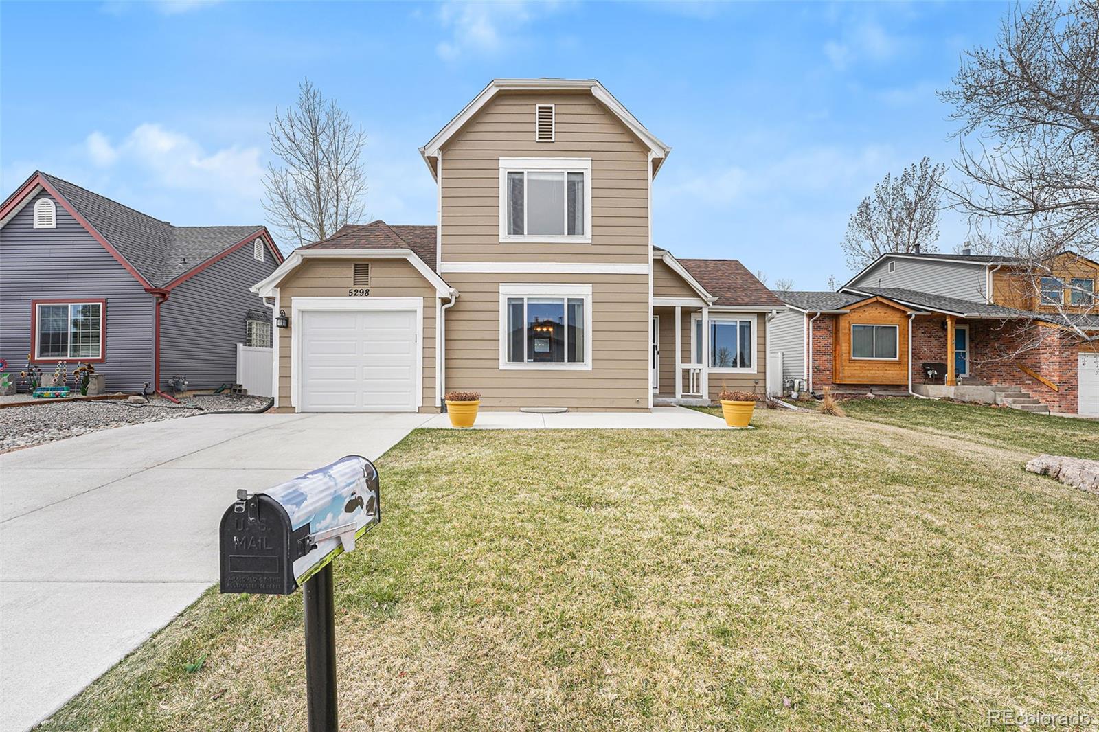 5298 South Zeno Way Centennial, CO 80015 - Photo 2 of 20