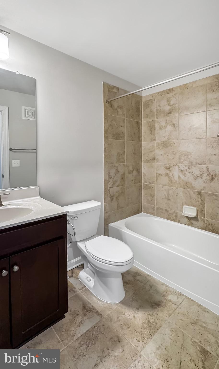 9637 Block Street Lanham, MD 20706 - Photo 4 of 17
