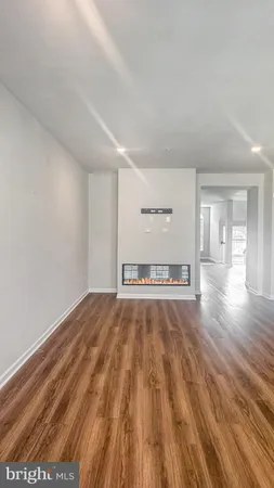 $3,100 | 9637 Block Street, Lanham, MD 20706