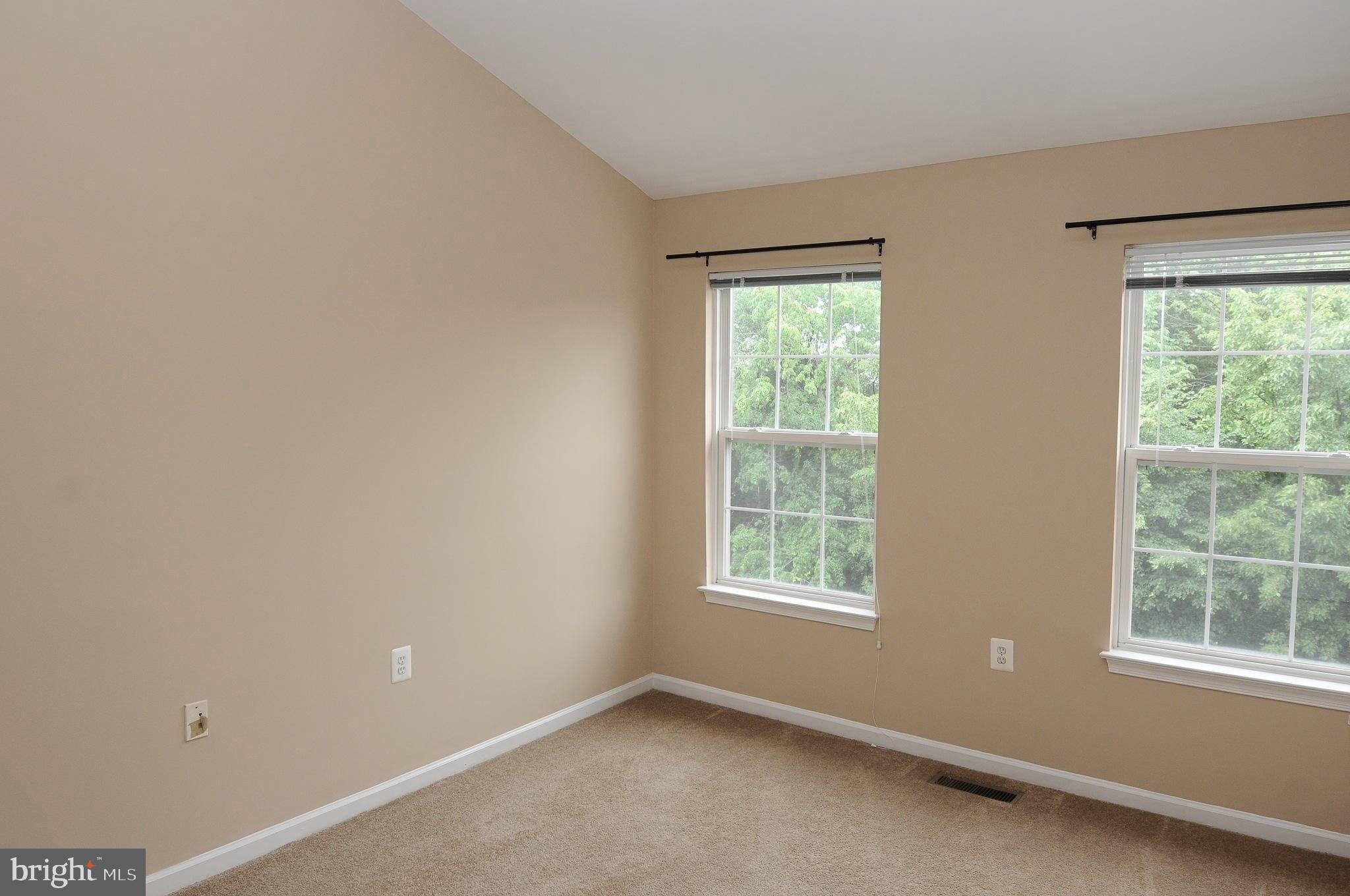 21451 Tamarack Ridge Square Sterling, VA 20164 - Photo 17 of 25 bedroom