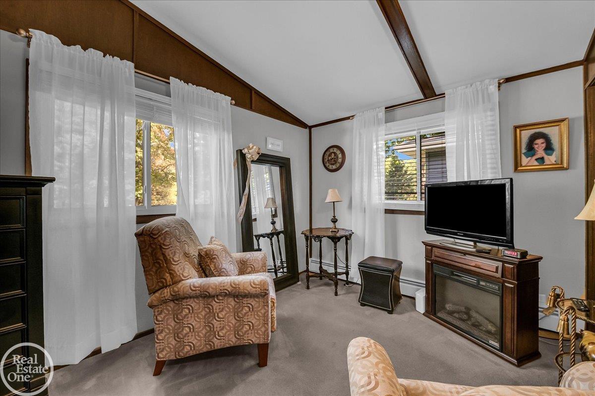 4975 Lakeshore Road Fort Gratiot, MI 48059 - Photo 19 of 33 Gallery Image 19