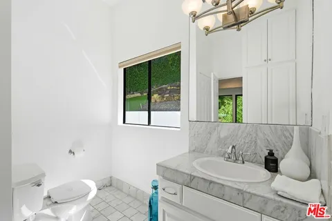 $2,629,000 | 2350 Benedict Canyon Drive, Beverly Hills, CA 90210
