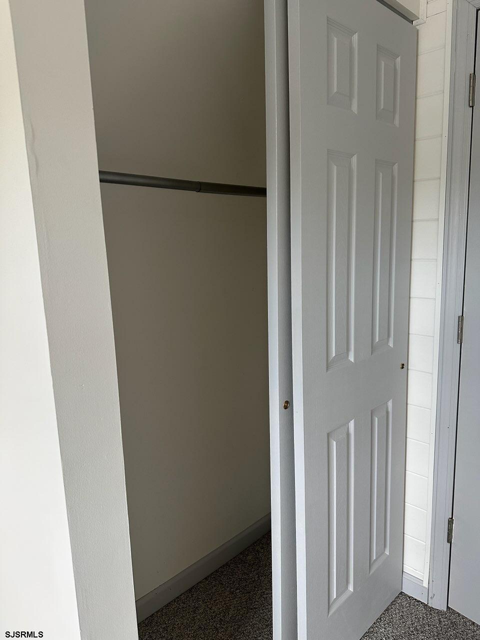 33 Mac Knight Drive Clementon, NJ 08021 - Photo 49 of 51 a view of a small space