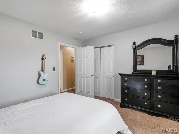 $289,000 | 701 Nora Street, Washington, MO 63090