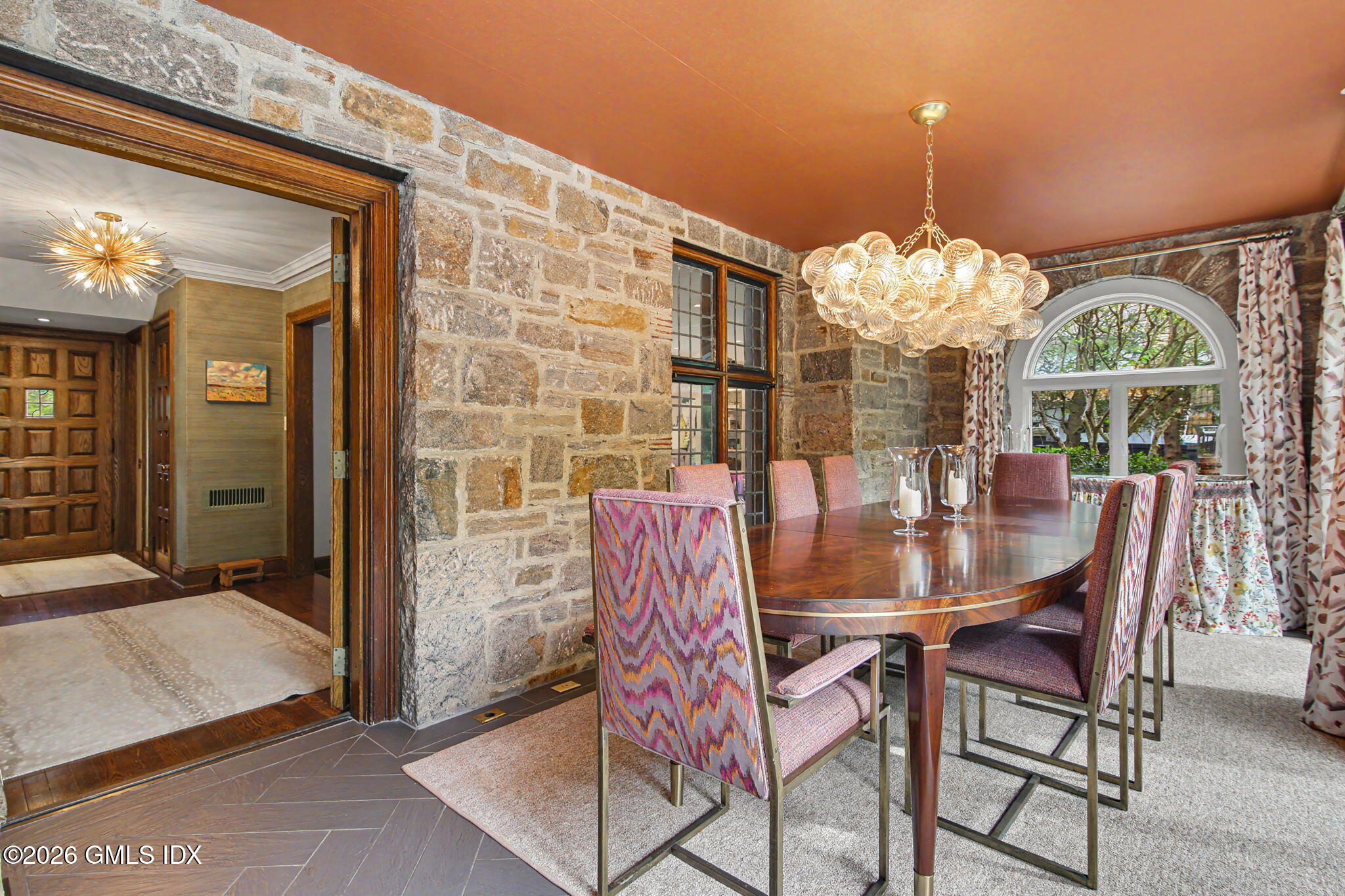 184 Stanwich Road Greenwich, CT 06830 - Photo 9 of 50 69-web-or-mls-184-stanwich-rd