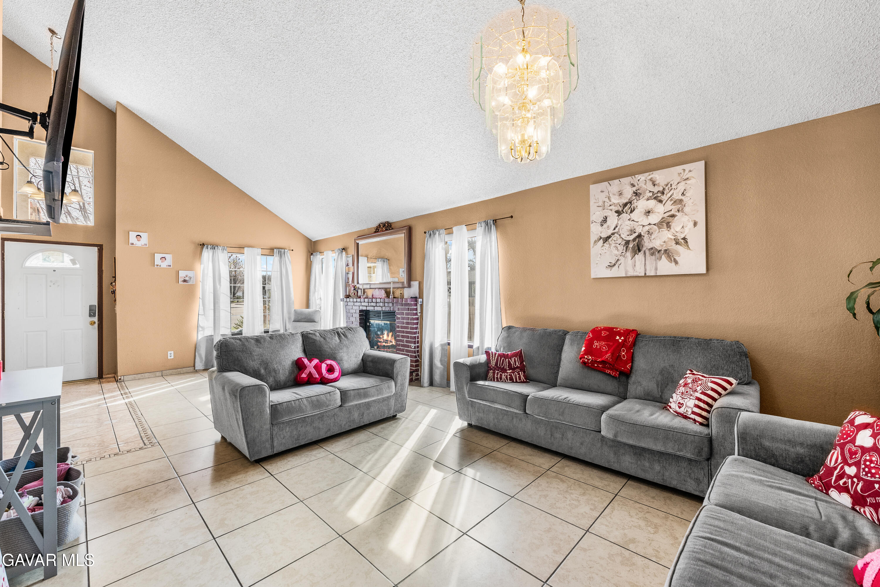 43903 11th Street East Lancaster, CA 93535 - Photo 22 of 45 11th st-12