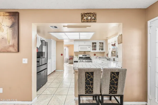 $449,000 | 43903 11th Street East, Lancaster, CA 93535