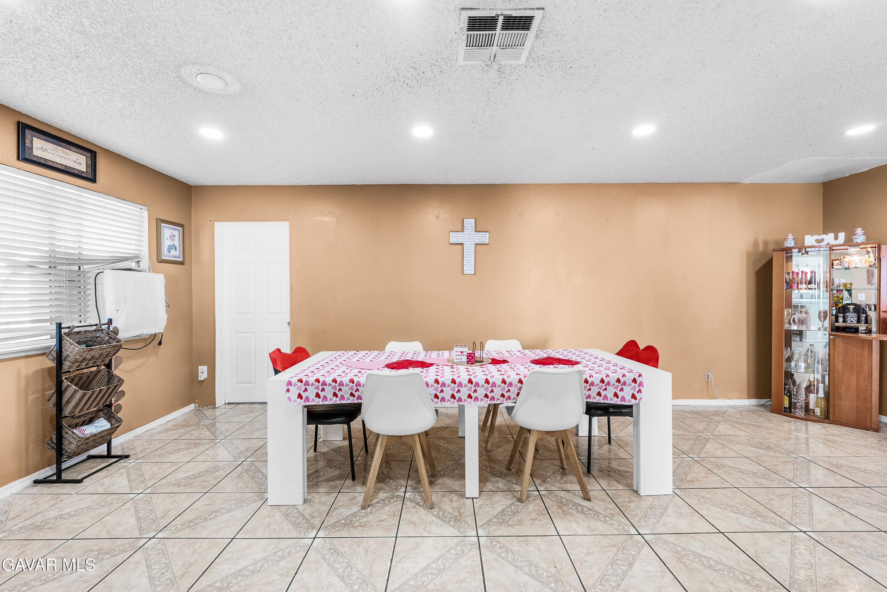 43903 11th Street East Lancaster, CA 93535 - Photo 30 of 45 11th st-20