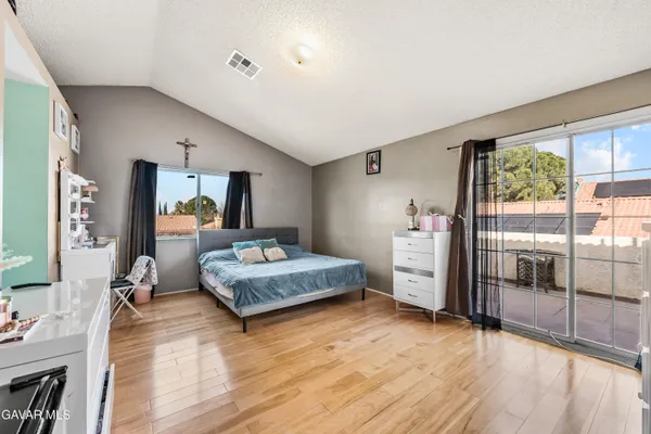 $449,000 | 43903 11th Street East, Lancaster, CA 93535