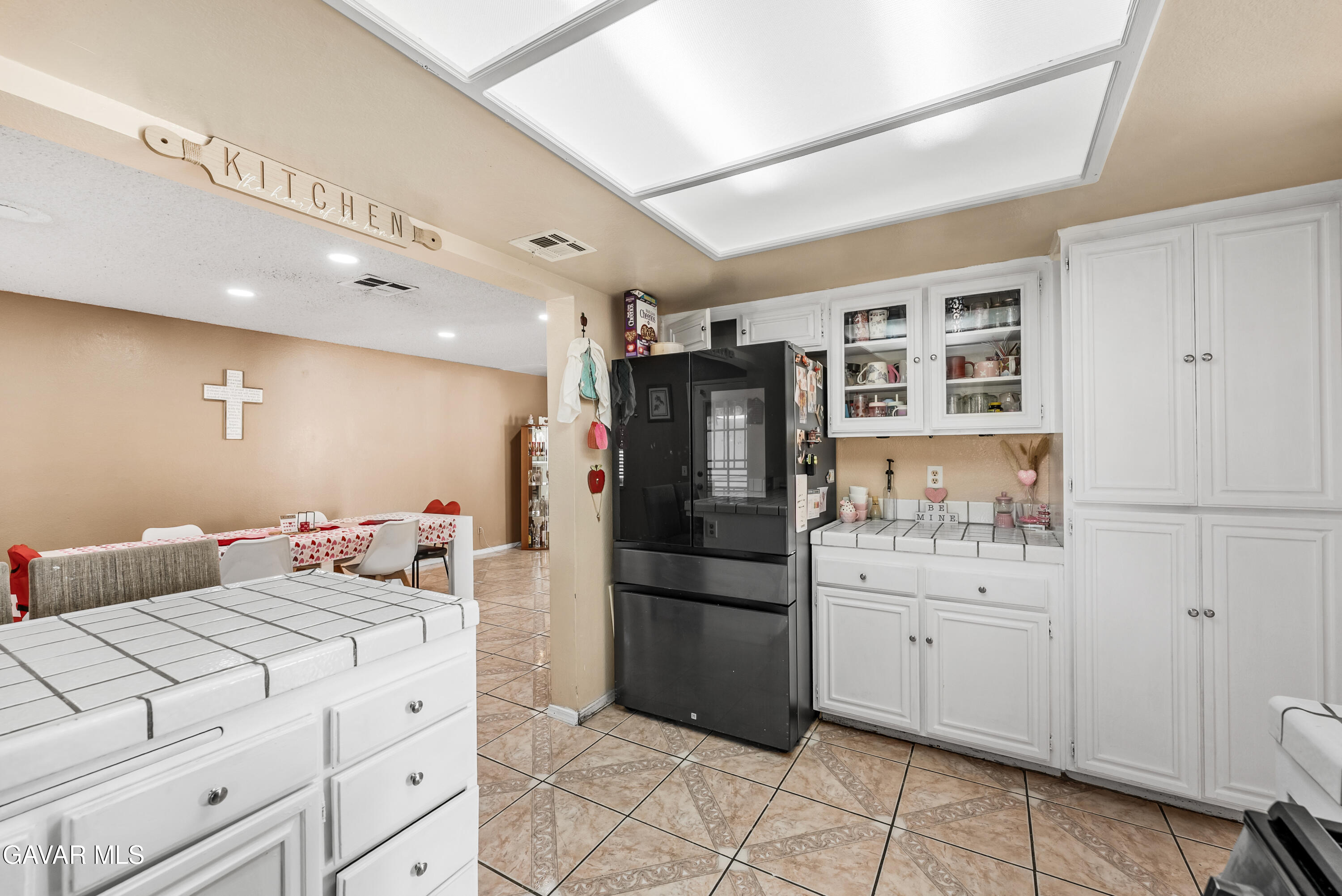 43903 11th Street East Lancaster, CA 93535 - Photo 3 of 45 11th st-25