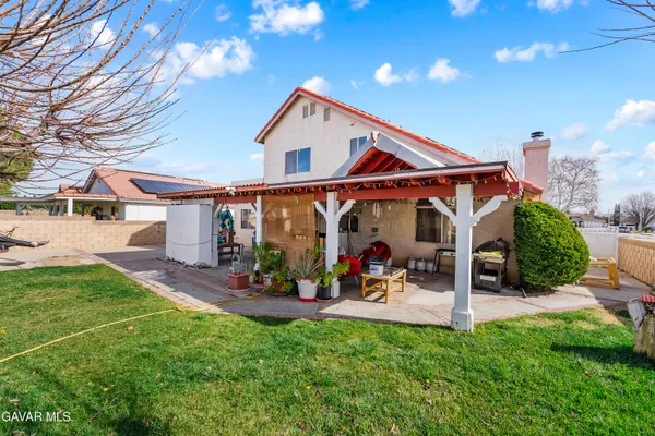 $449,000 | 43903 11th Street East, Lancaster, CA 93535