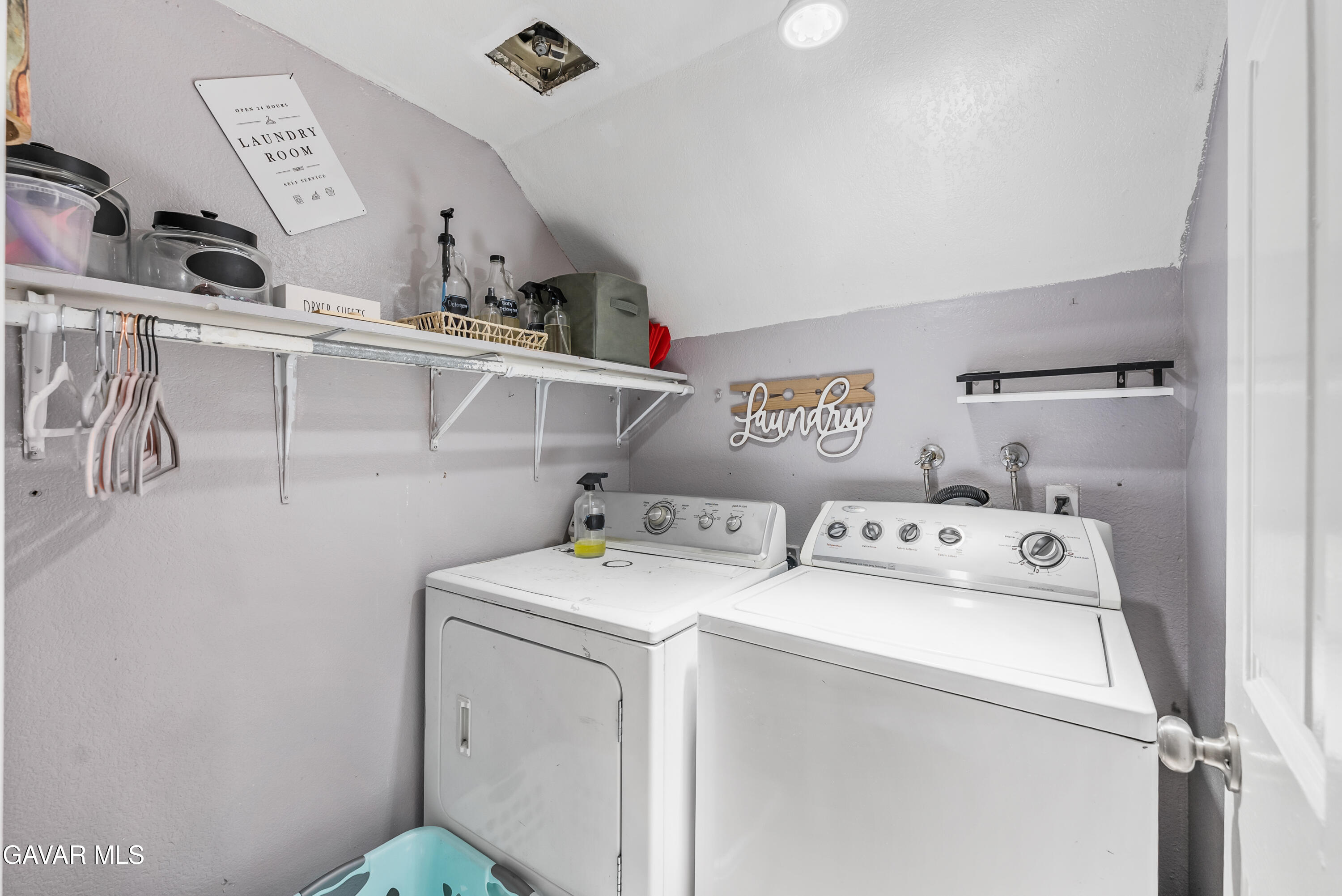 43903 11th Street East Lancaster, CA 93535 - Photo 7 of 45 11th st-29