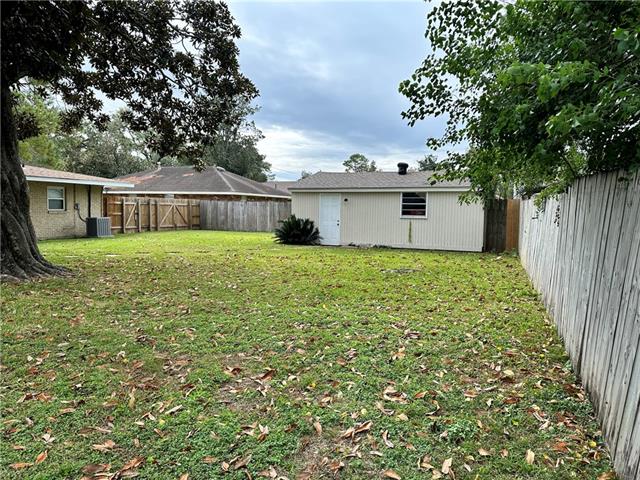 610 Dilton Street River Ridge, LA 70123 - Photo 3 of 12