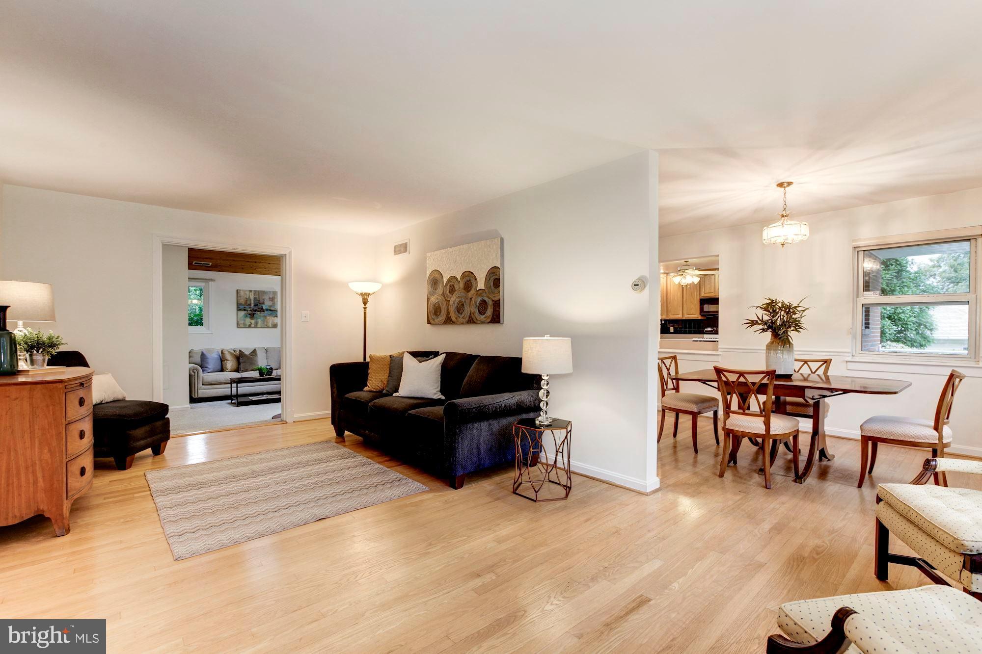 10118 Dallas Avenue Silver Spring, MD 20901 - Photo 2 of 28 Gallery Image 2