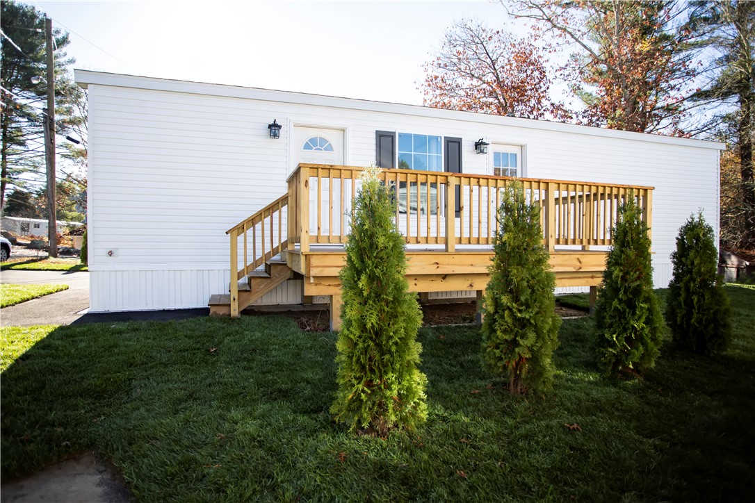 22 Toadstool Knolls Charlestown, RI 02813 - Photo 3 of 30